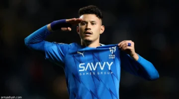 قرار نهائي.. الحمدان يدرس فسخ عقده مع ناديه ووجهة مرتقبة بالدوري سعودي